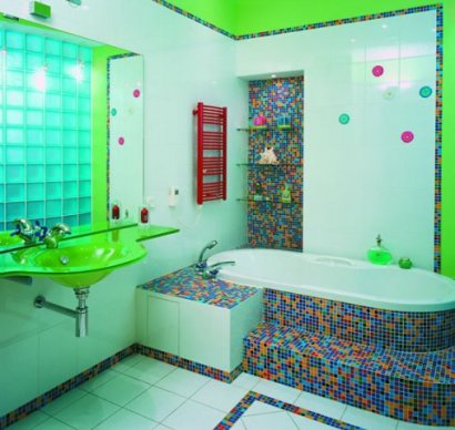 Фото ванны с элементами мозаики